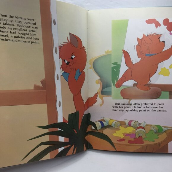 Vintage Lot 2 Kid Books Wonderful World Disney Classics The Aristocats Pinocchio - Picture 9 of 13